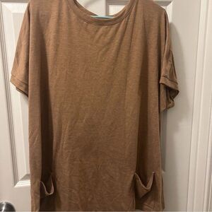 Brown Sleeve Pocket Patched Tee -1xl